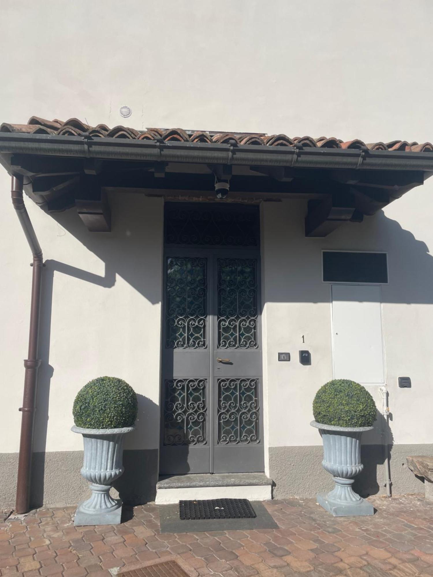 Villa Simona Malpensa Γκαλλαράτε Εξωτερικό φωτογραφία